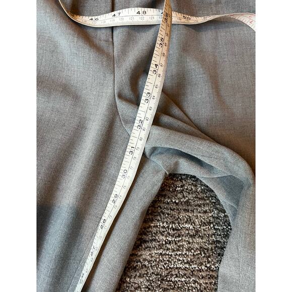 Talbots Gray Trousers Size 10.  Stretch. - Picture 5 of 14